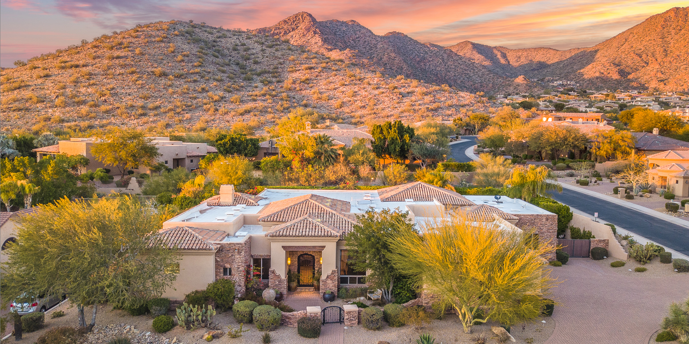 Arizona Luxury Housing Market